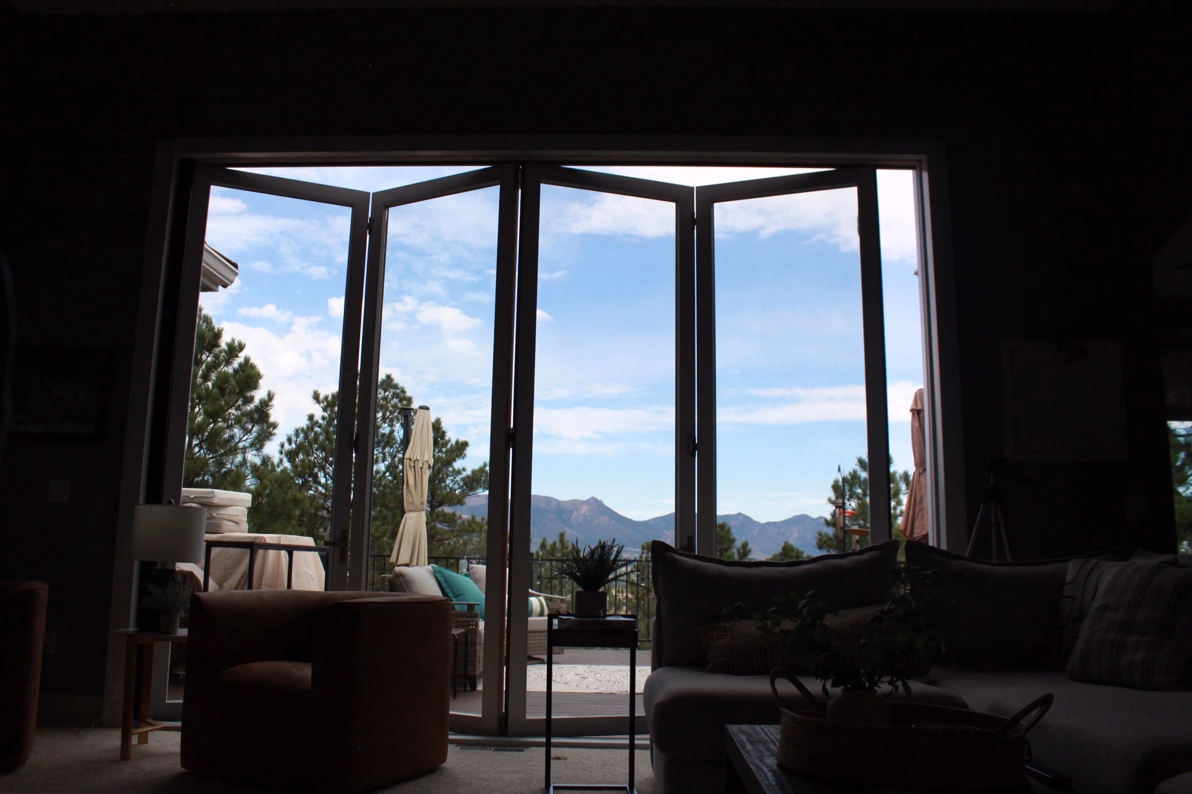 Should I Replace or Repair My Windows? A Colorado Springs Homeowner’s Guide