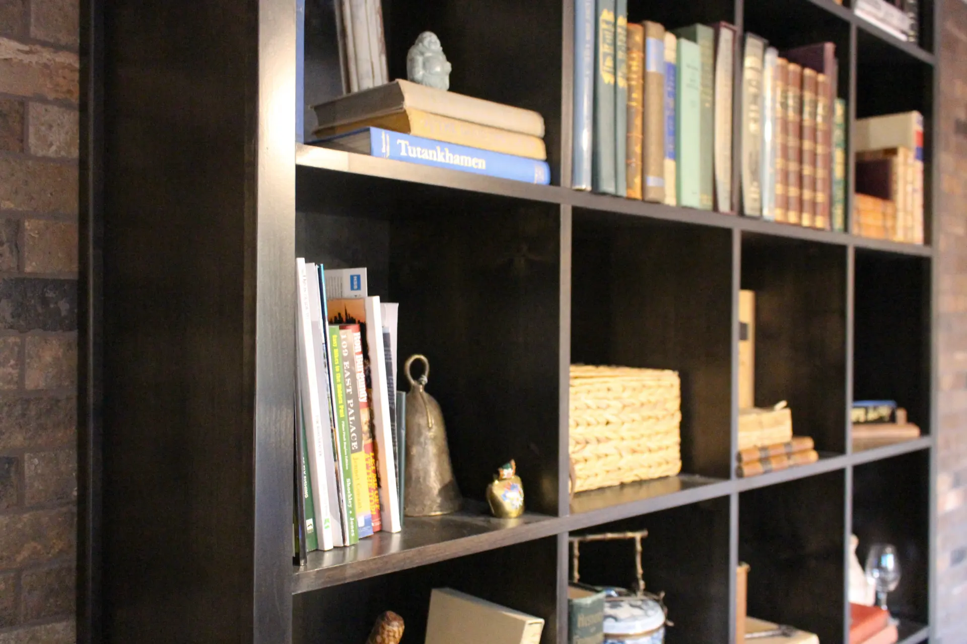 How Do I Modernize an Older Floor Plan Without Major Structural Work?