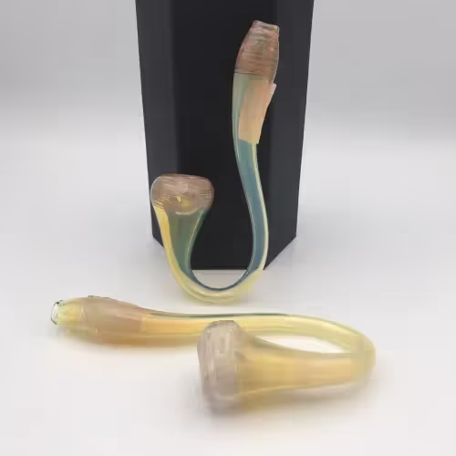 Scratch Fume Sherlock | Glass Fingers