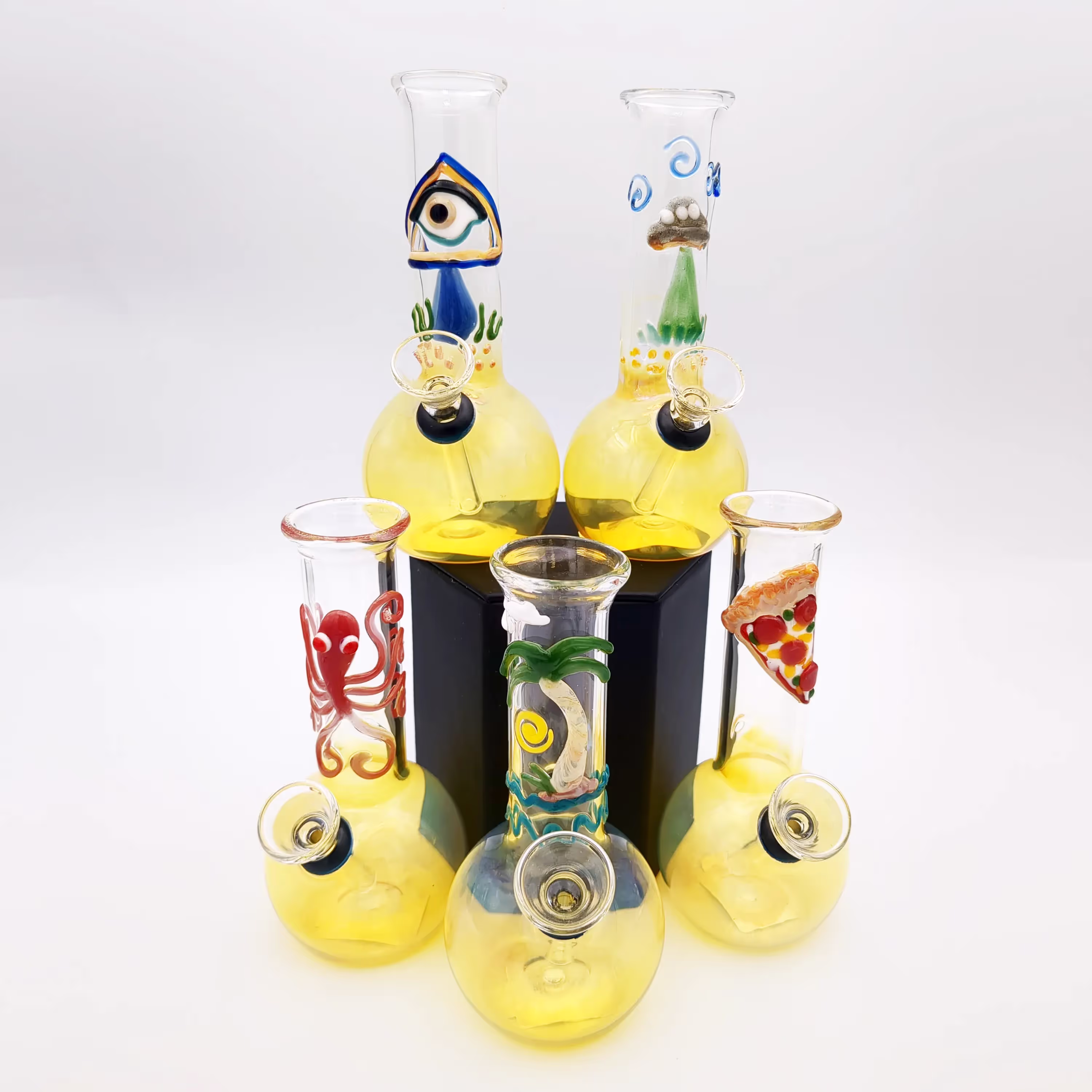 Critter Grommeted Mini Bong | Bergwerkz