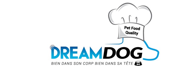 DreamDog logo with a chef's hat bearing the text 'Pet Food Quality' and tagline in French.