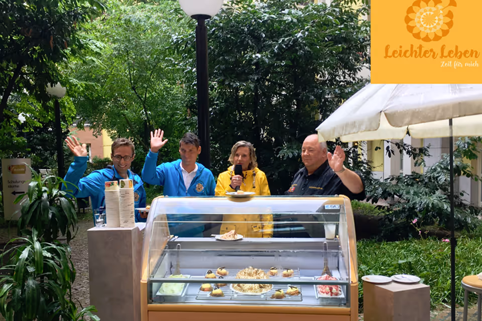 Eisfachschule Berlin goes AstroTV – Live-Auftritt mit mobiler Eistheke und Moderation bei der Sendung Leichter Leben
