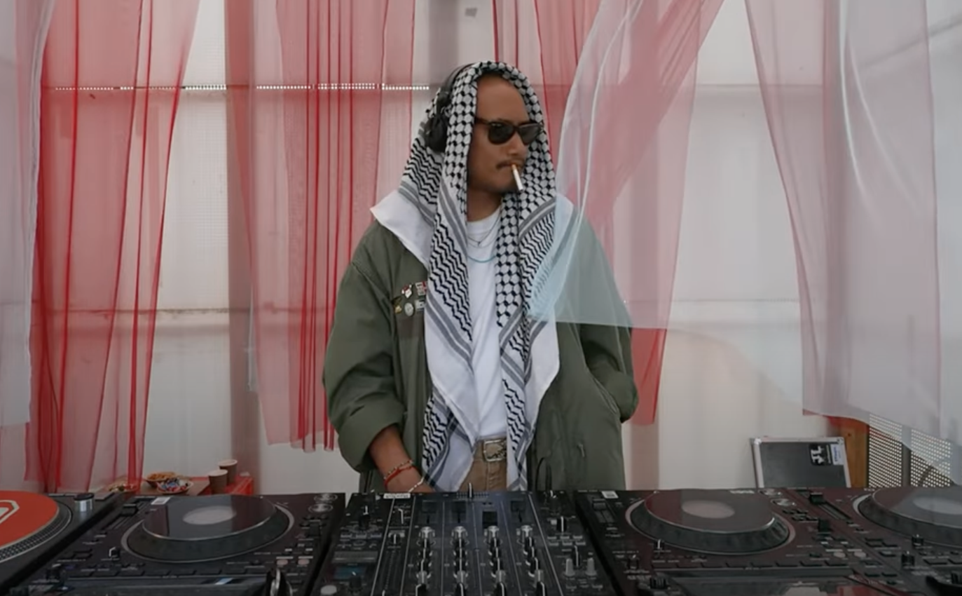 Mark Wingco performing at O/FM at O Days broadcasted by Radio Panini on July 31, 2025.