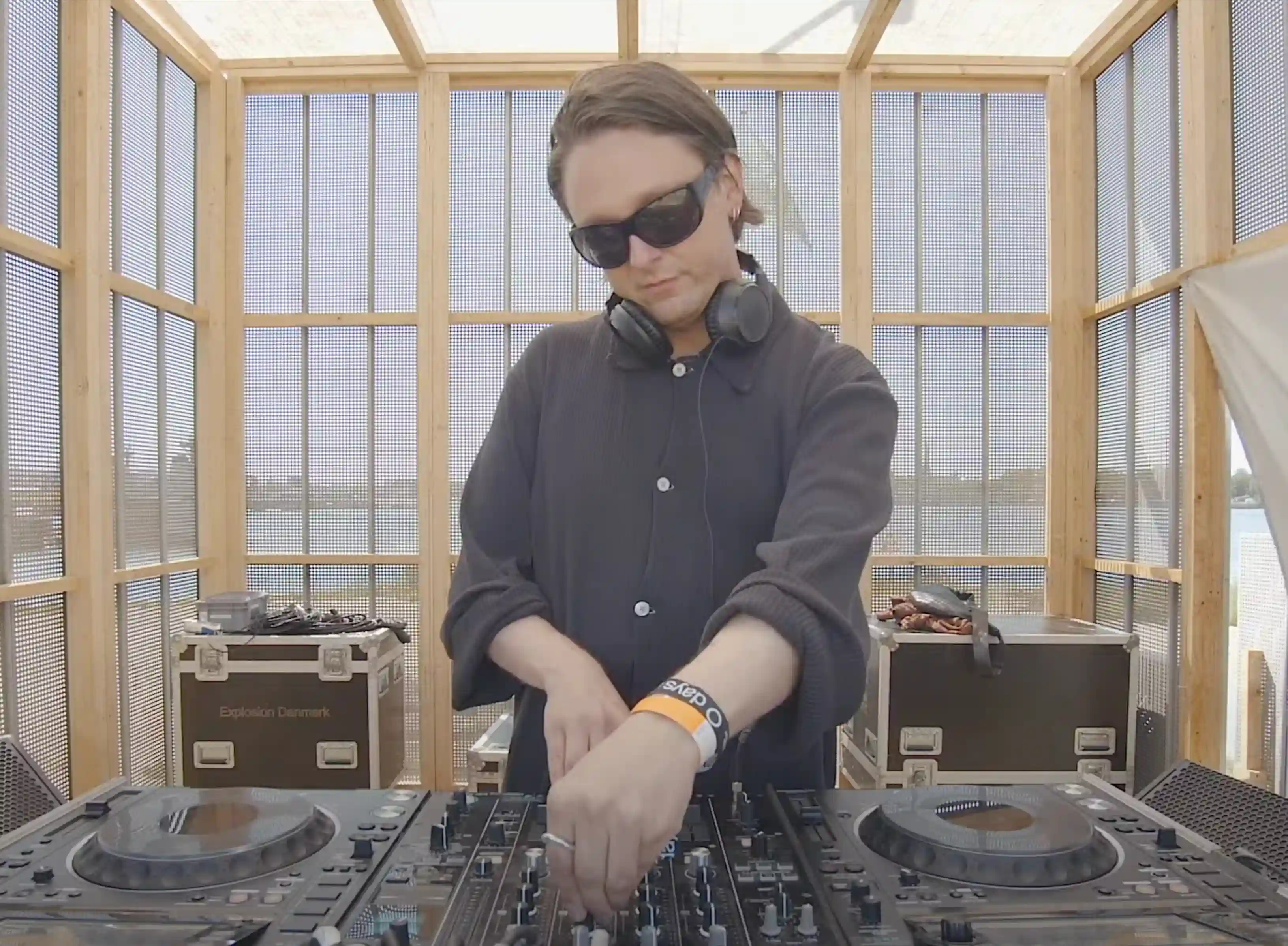 Mads Axelsen performing at Drift Radio during O Days Festival on August 31, 2024.