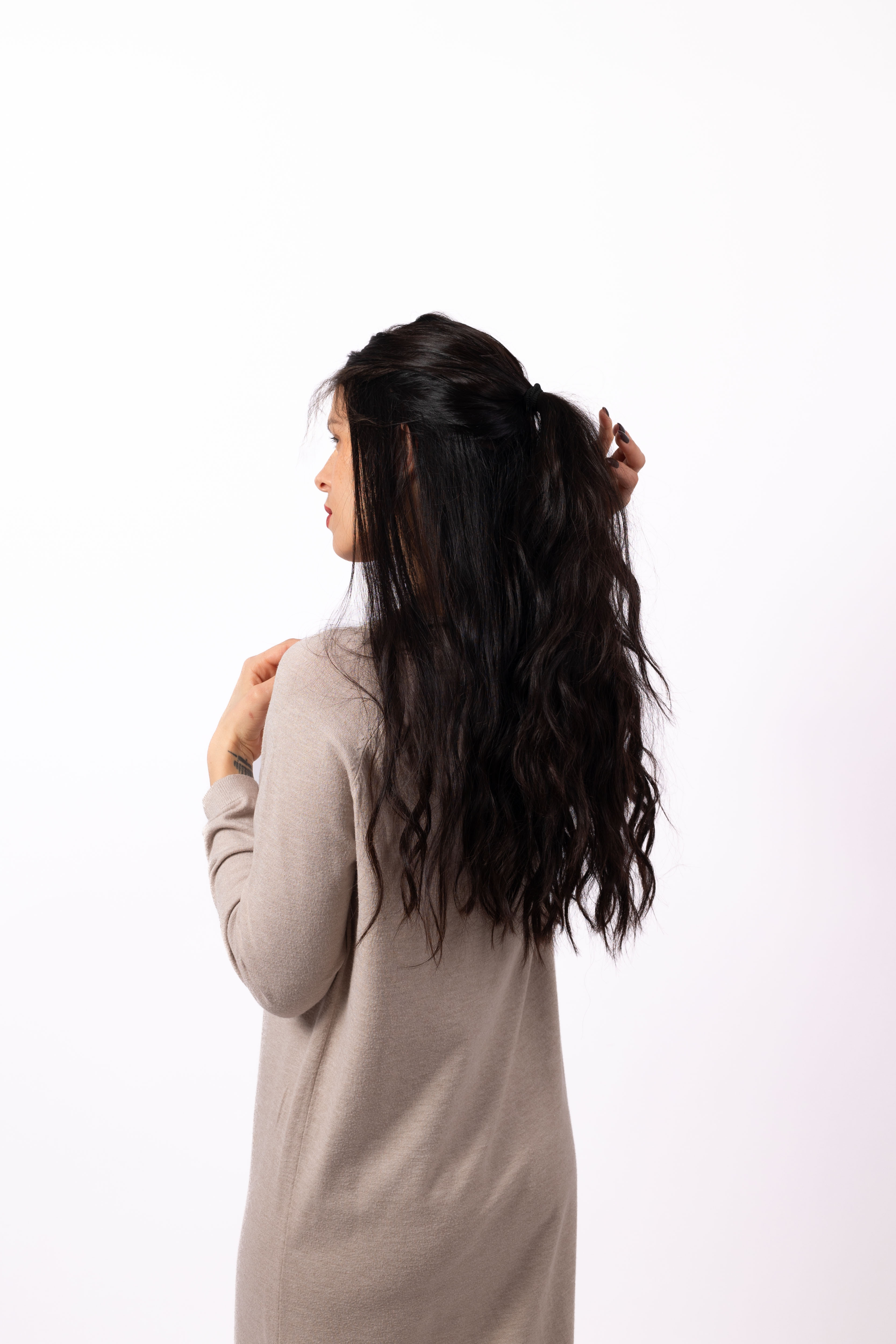 Perruque cheveux naturels : le choix durable et authentique