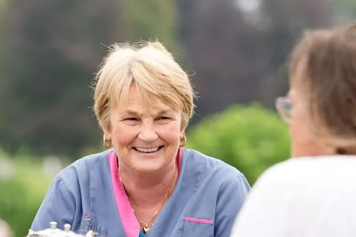 Kemble at Home - smiling lady image 