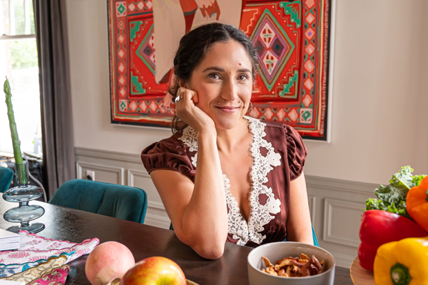 Why You Crave Sweets at Night (And the Cozy Tea Ritual That Actually Helps)