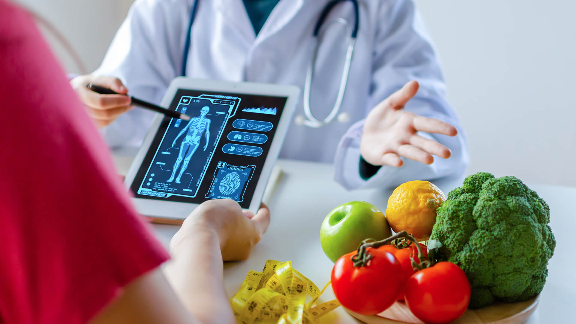 Infographic representing a systematic review of 14 Food-as-Medicine randomized trials.