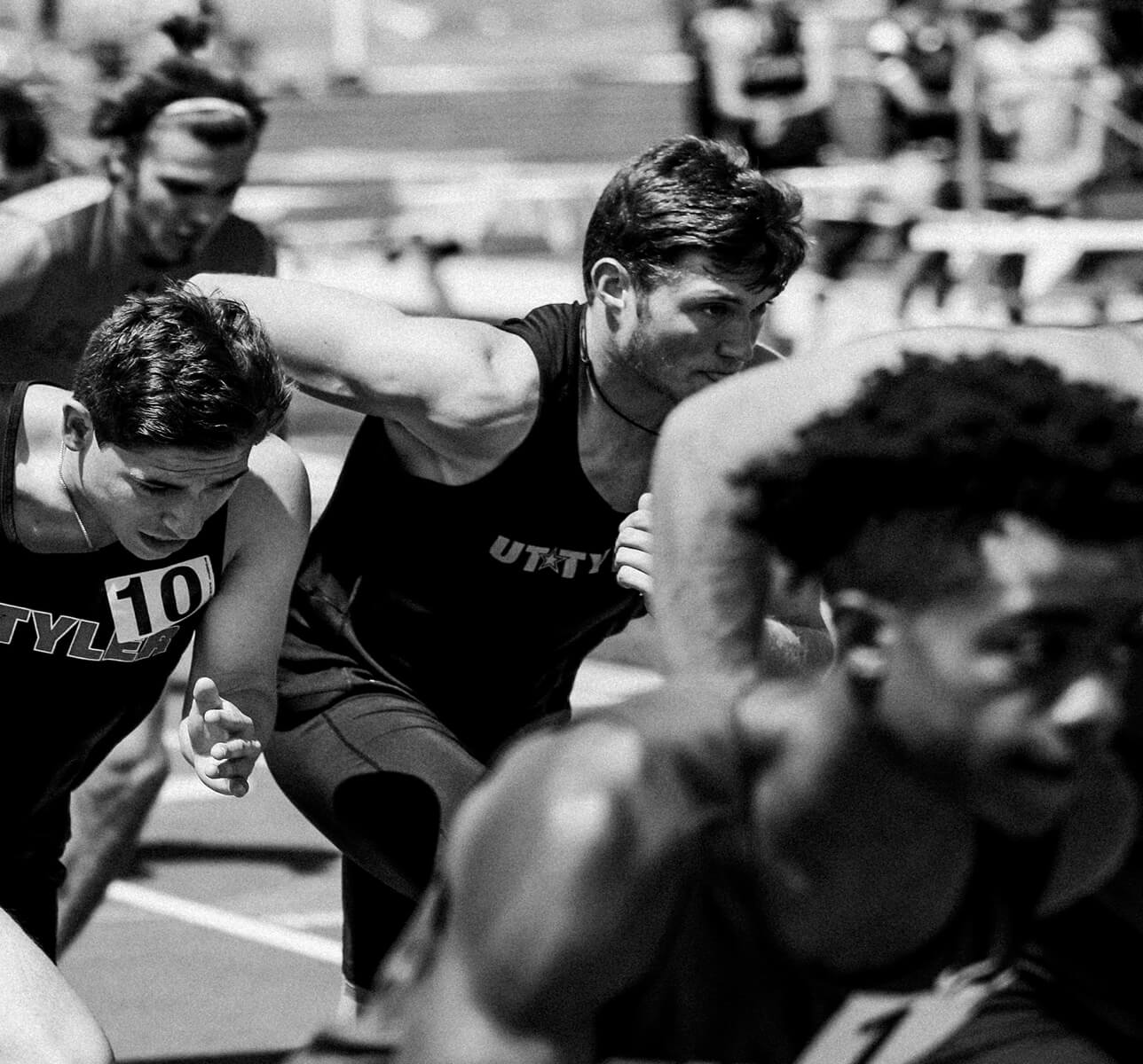 Runners are starting the race.