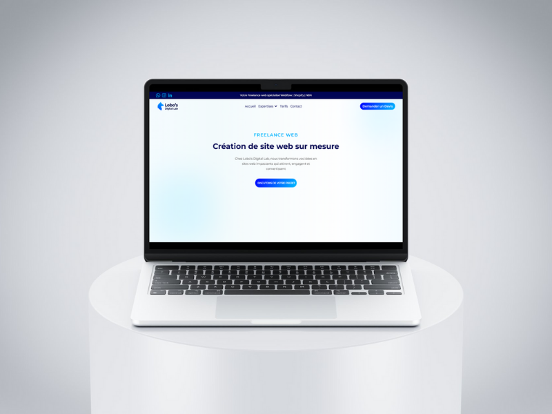 Ordinateur portable affichant un site web sur mesure conçu par Lobo's Digital Lab.