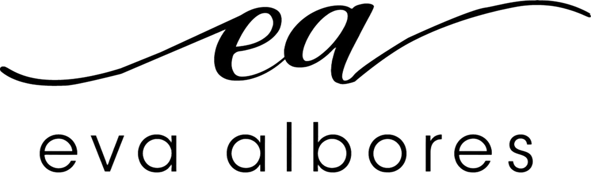 logo eva albores negro