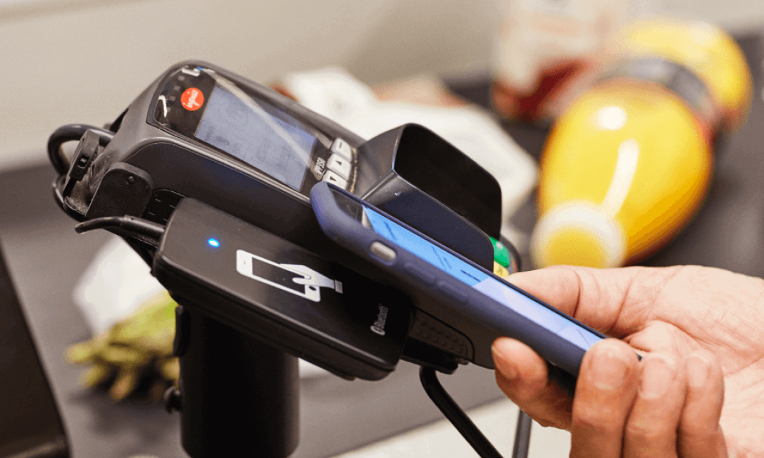 Paying with smartphone