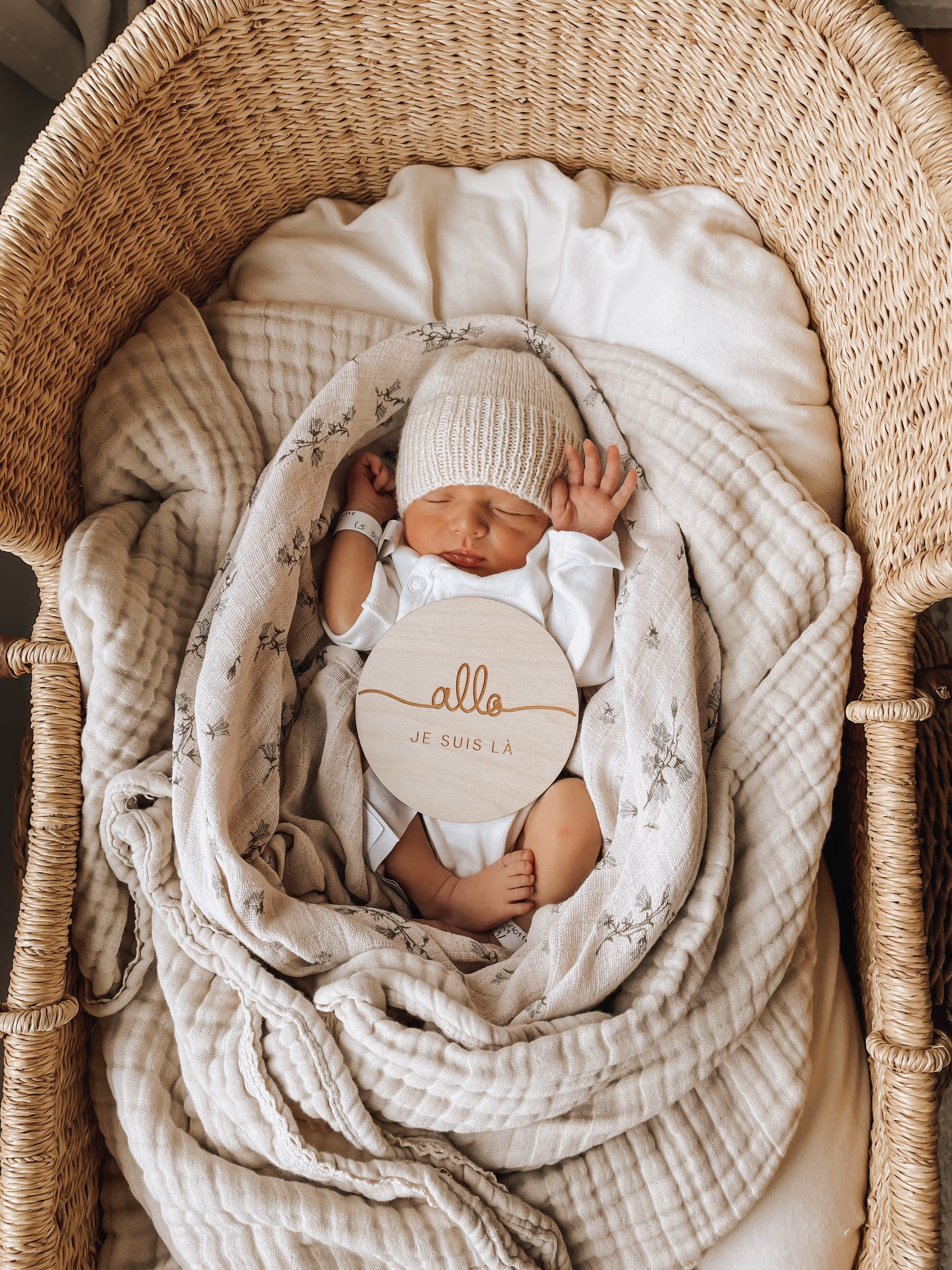 Gentle and thoughtful care from the very beginning. Monitoring the growth and development of the baby, screenings and personalized advice. 