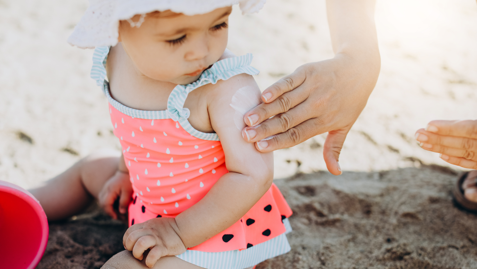 Comment bien protéger bébé du soleil?