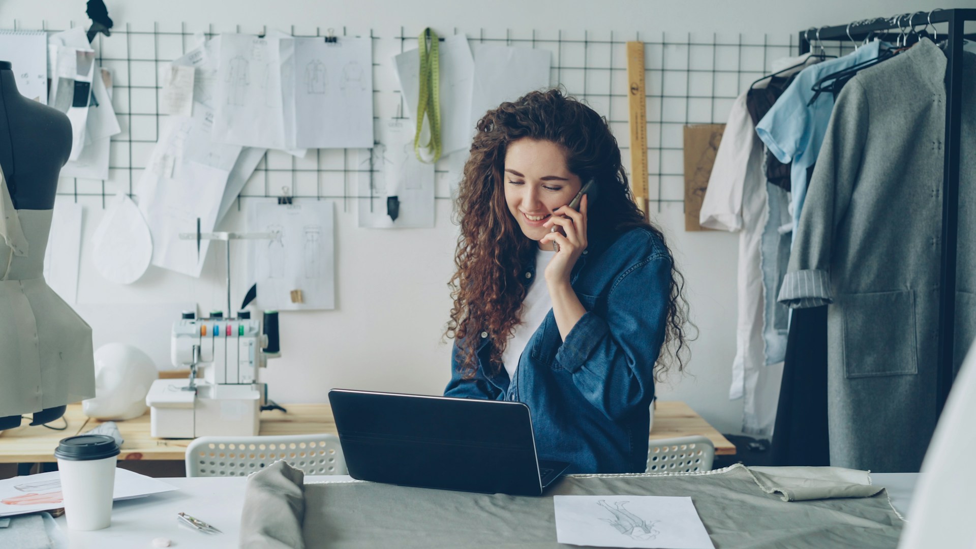 Do You Need to Tell Your Team About a Business Sale? When, How, and Why