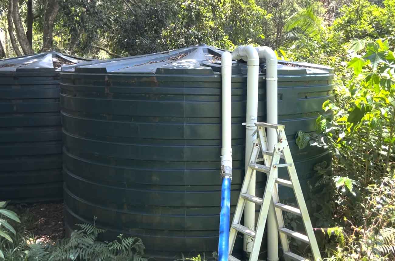 poly tank filling bulk water delivery