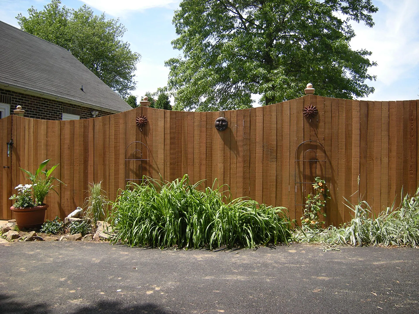 <subject>[background image] image of office building exterior (for a mobility and transportation)</subject>