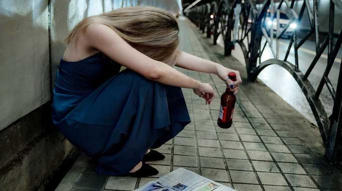 Effects of Living With an Alcoholic Spouse