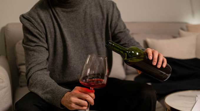 Warning Signs of Alcohol Abuse