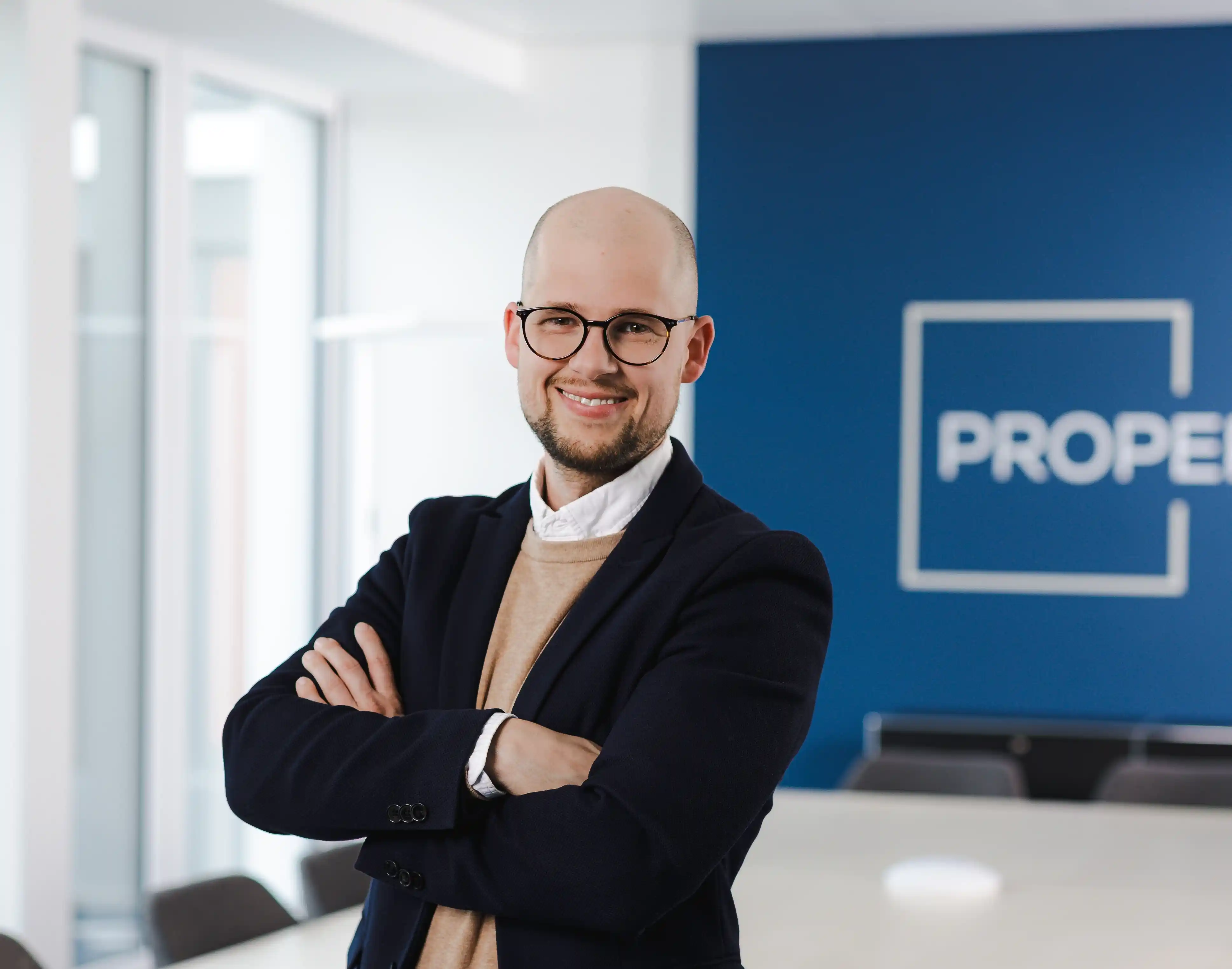 Porträt von Philipp Heron; Technical Property Manager bei der Properium GmbH Mannheim