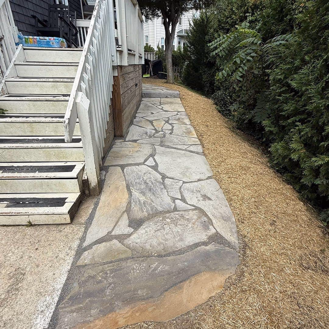 Paver and fieldstone patio designs and installation by E & J Landscaping in Delaware County, PA