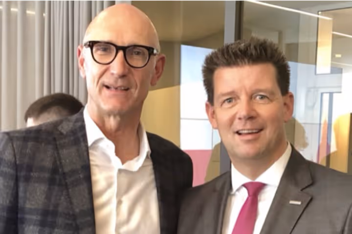 Frank Kebbekus und Tim Höttges, CEO Telekom