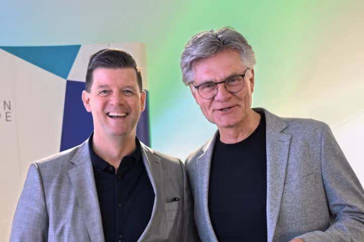 Frank Kebbekus und Peter Escher, Moderator