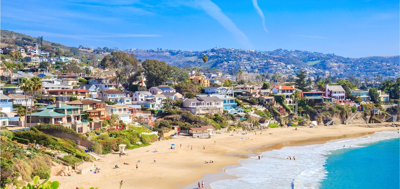 Orange County beachside homes along the coast