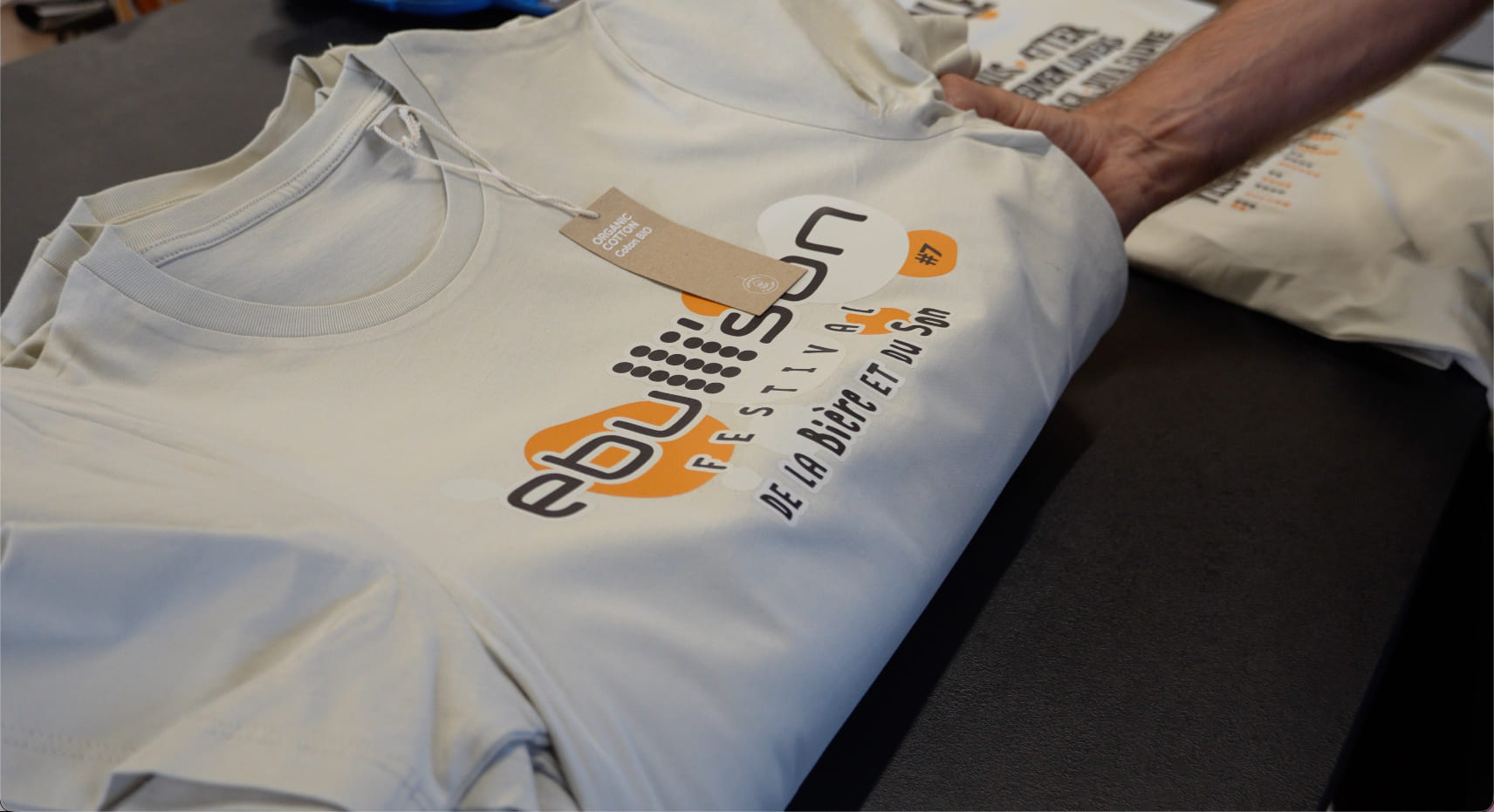 Ébulli’son 2025 : un merchandising complet pour le festival et ses bénévoles