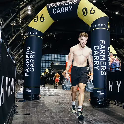 hyrox rules for farmers carry