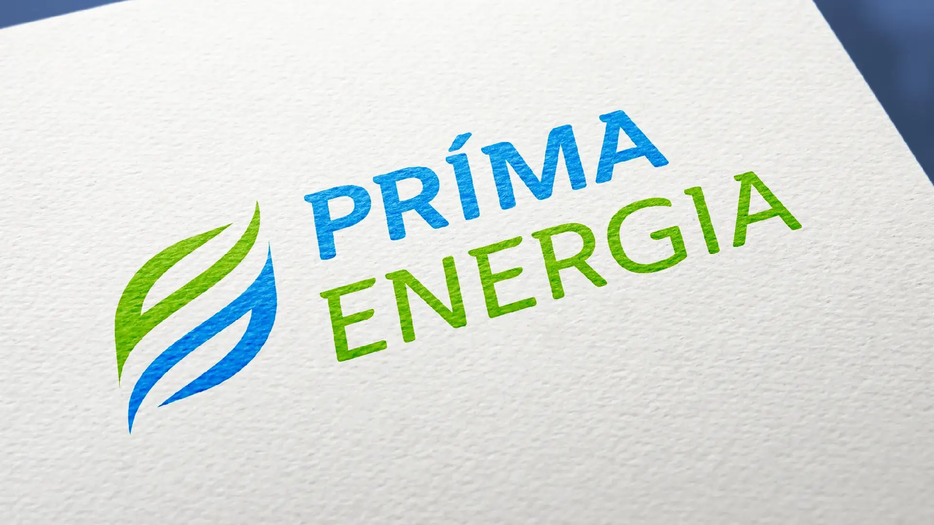 A Prímaenergia logója dombornyomott papíron – arculattervezés és logófrissítés