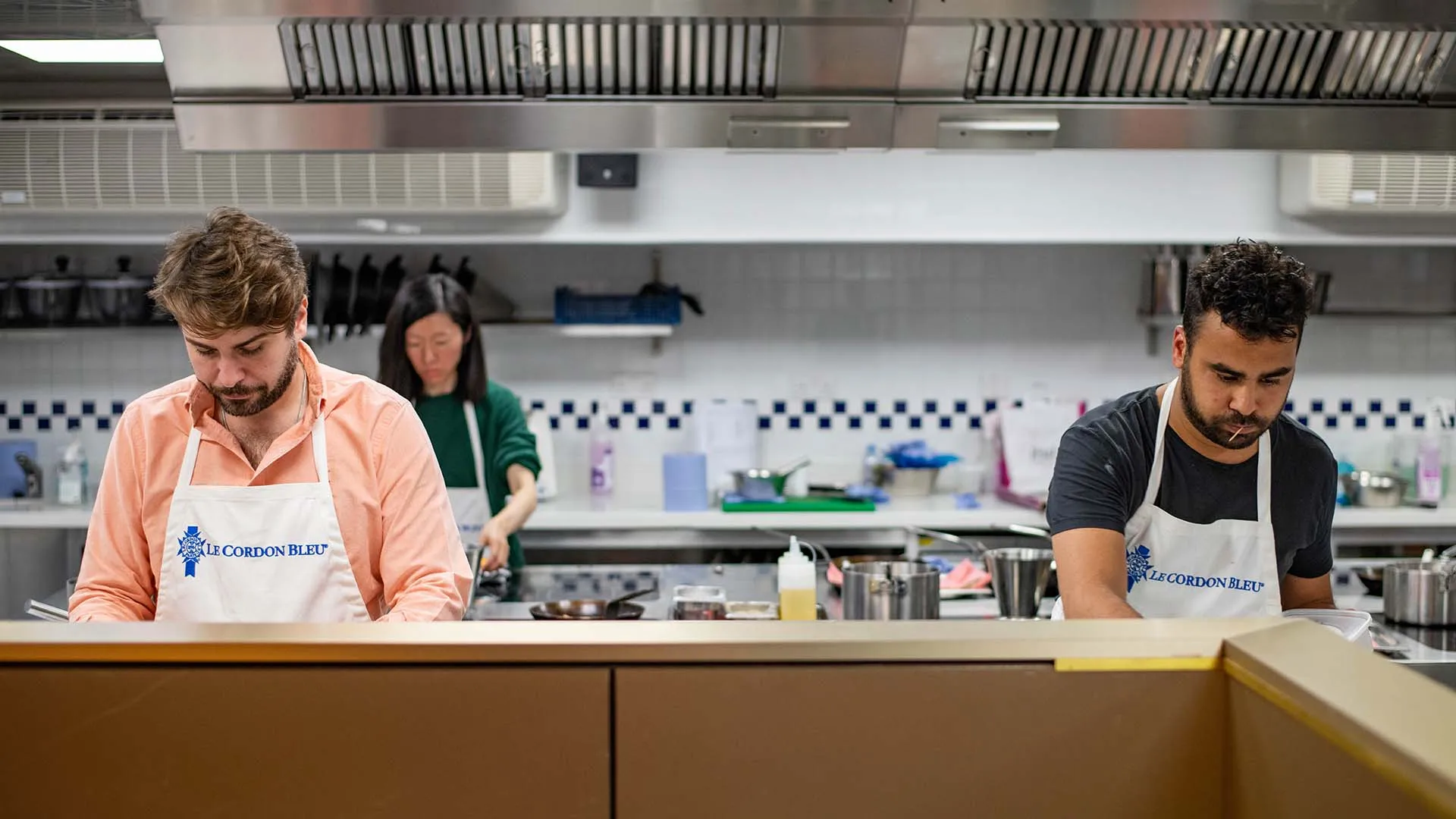 students cooking