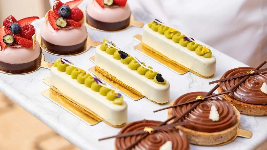 A mix of french cakes