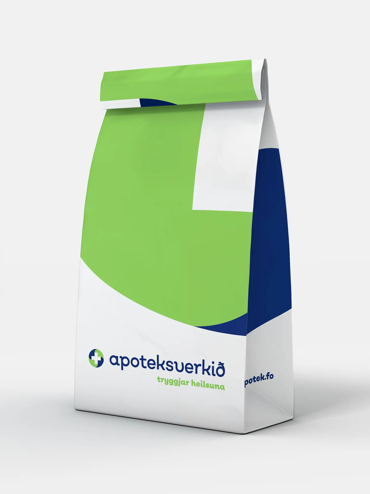 Snið av nýggjum pappírsposum