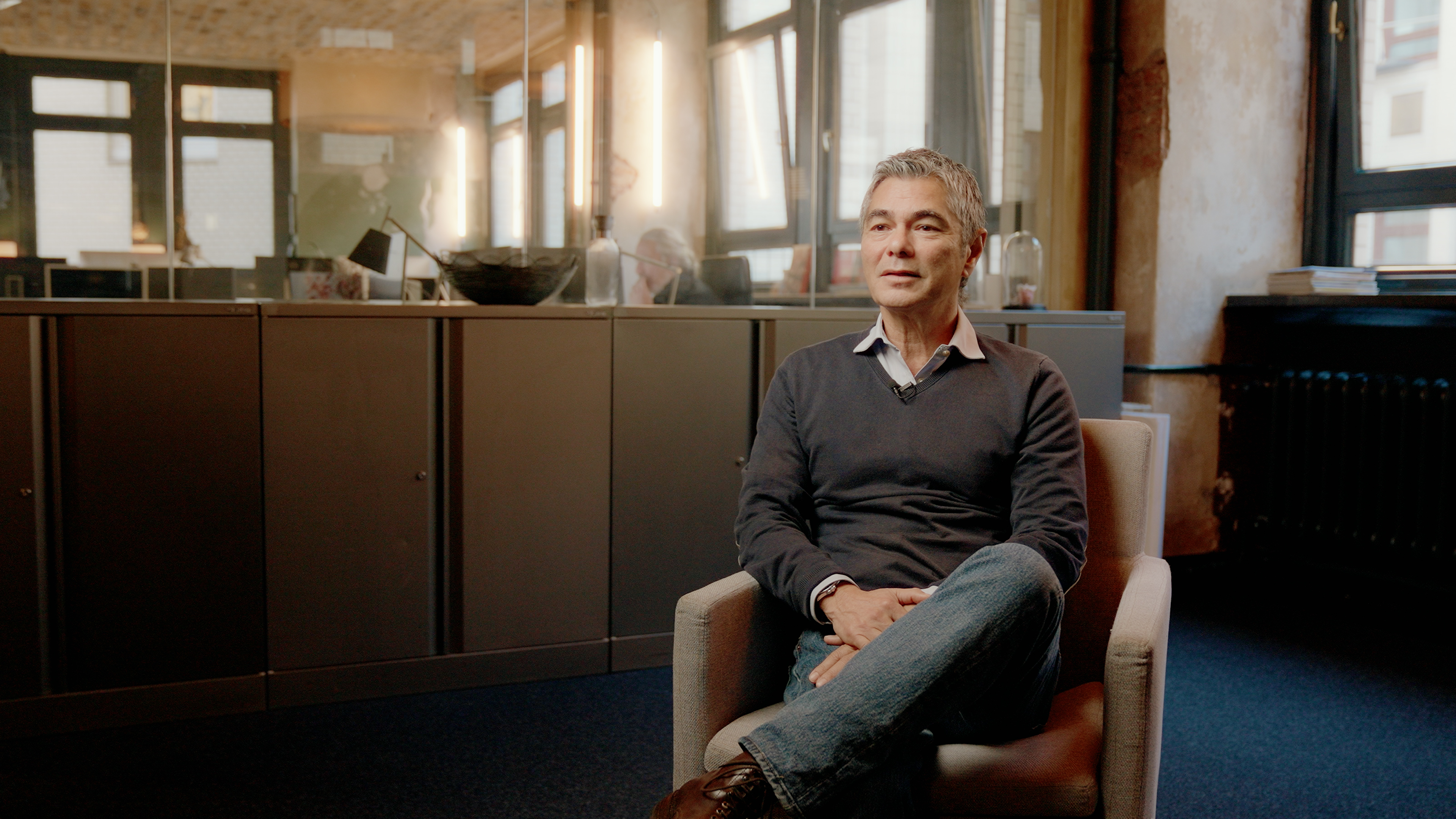 Testimonial Interview, Tom Yamaoka Public Relations Vorschaubild Testimonial zu Jan Schmidt als Videograf