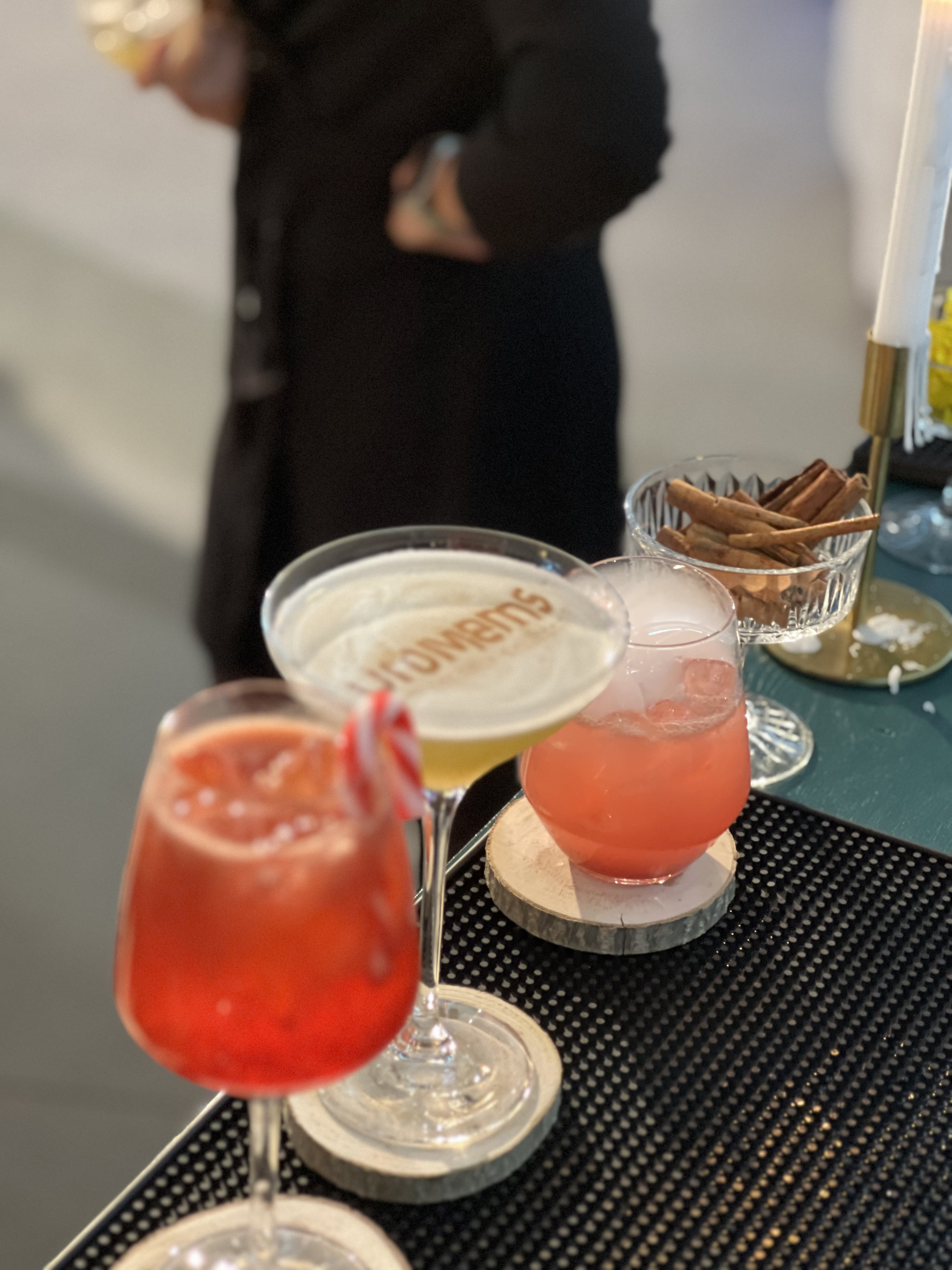 Cocktail impression logo