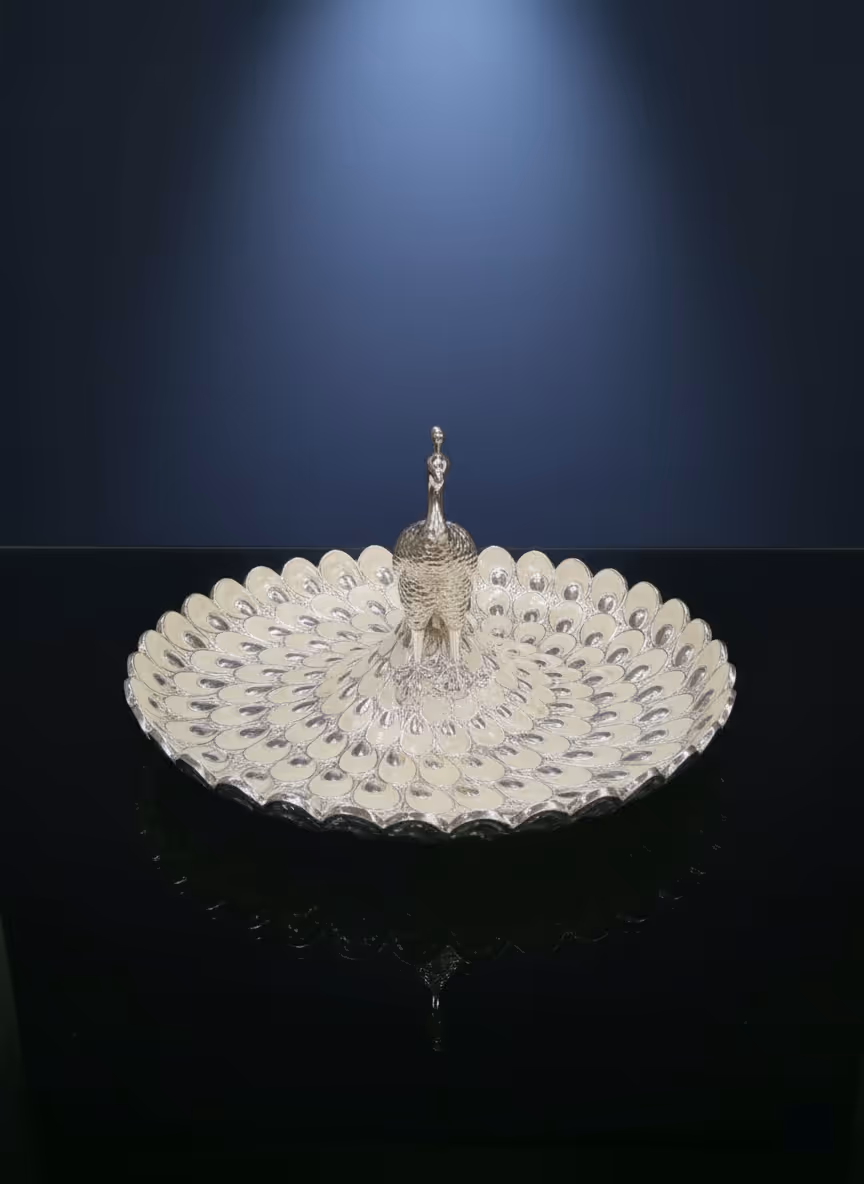 image of a display case in a jewelry store