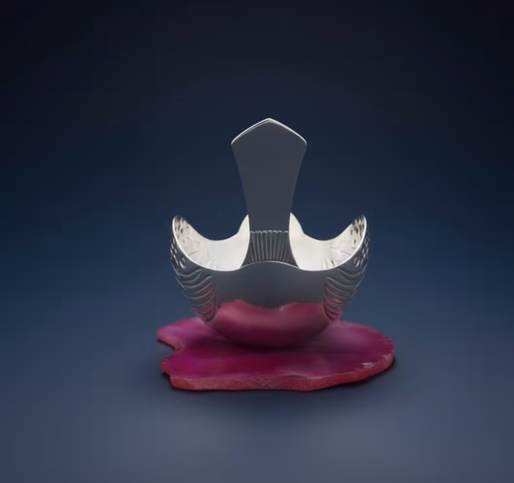 Repoussé Bird Bowl on Agate – handcrafted silver bird bowl on agate base