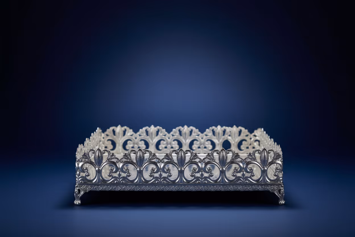 image of a display case in a jewelry store