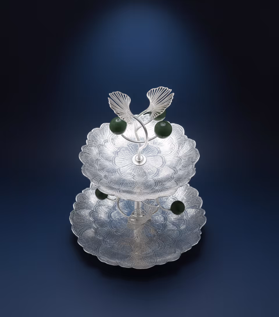 image of a display case in a jewelry store