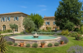 Vue du Domaine de la Vivande au coeur de la Drôme provençale