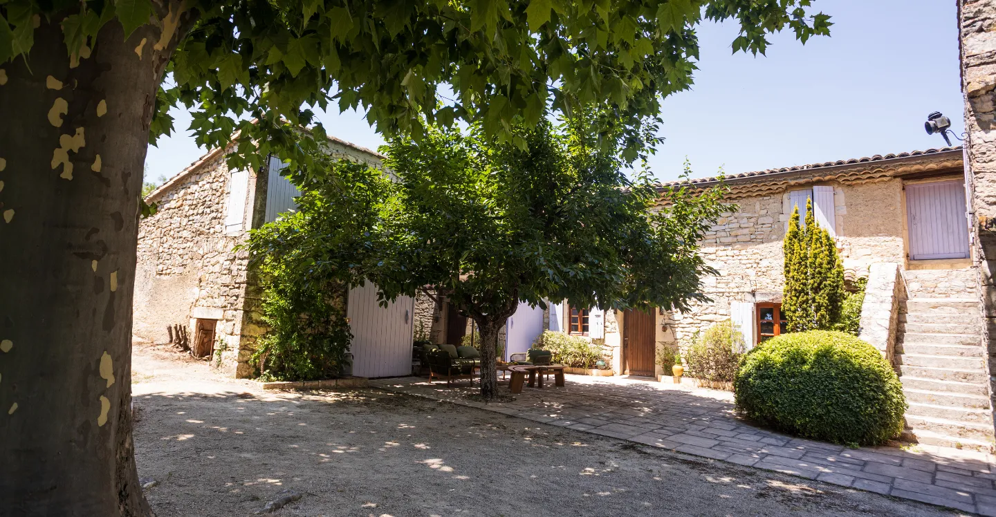 La piscine de la Bastide au Domaine de la Vivande