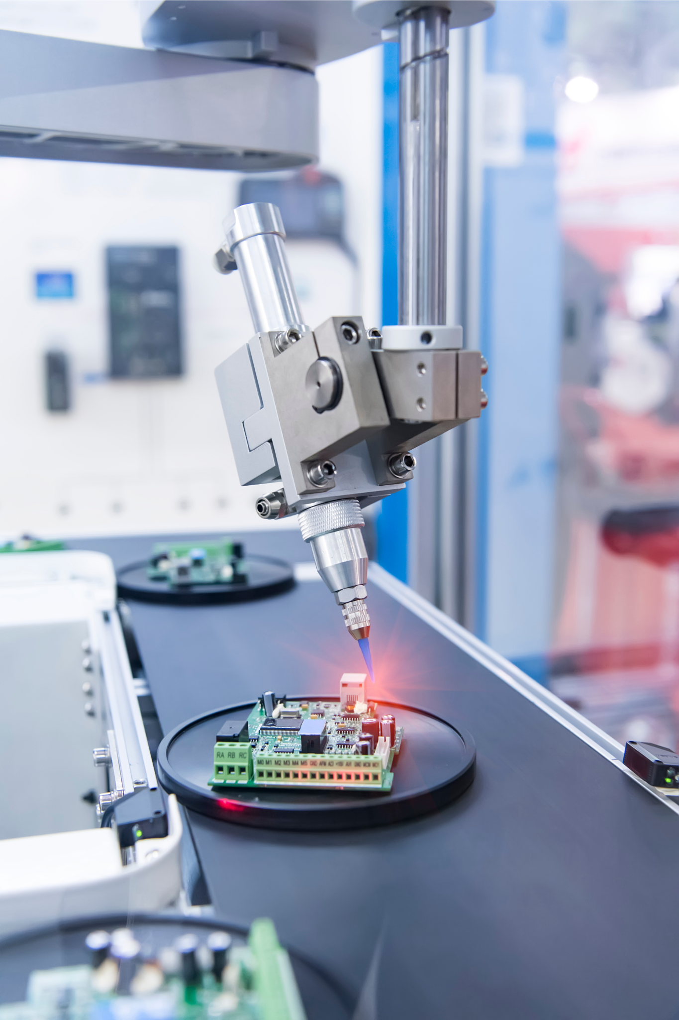 <subject>[background image] image of modern workspace (for a productivity tools business)</subject>