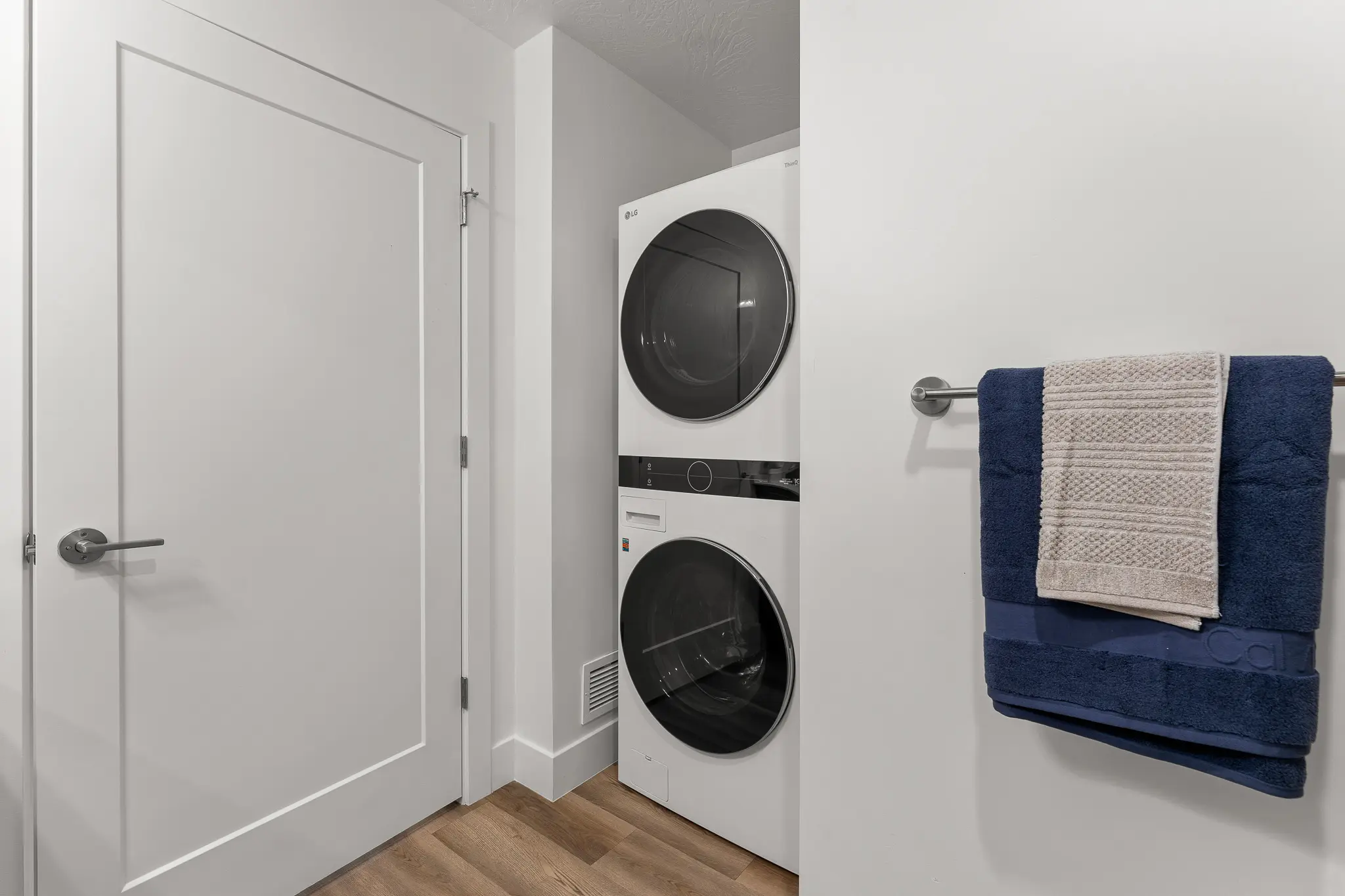 Spacious and modern apartment at Ascesa Court in St. George, UT.