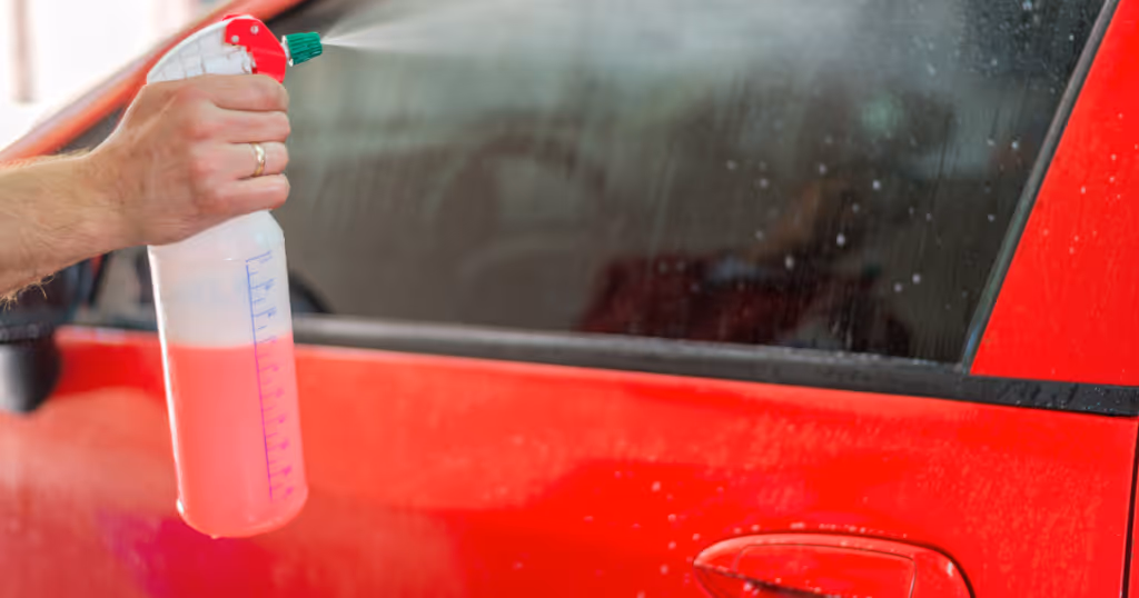 Variedade de limpa vidro automotivo para estética automotiva profissional