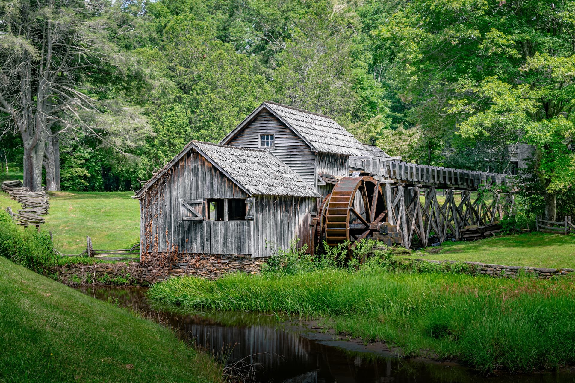 A sunny day at Mabry Mill.