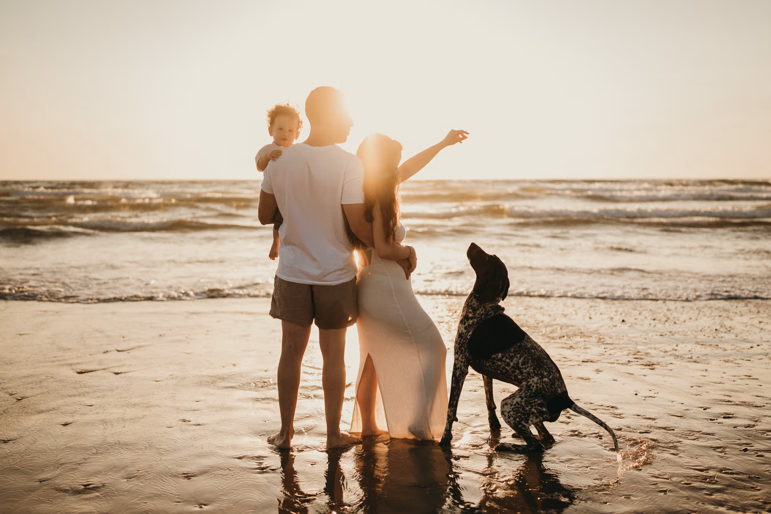 צילומי משפחה בים בשקיעה