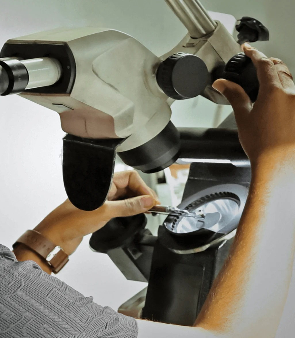 Grading Diamond Quality.