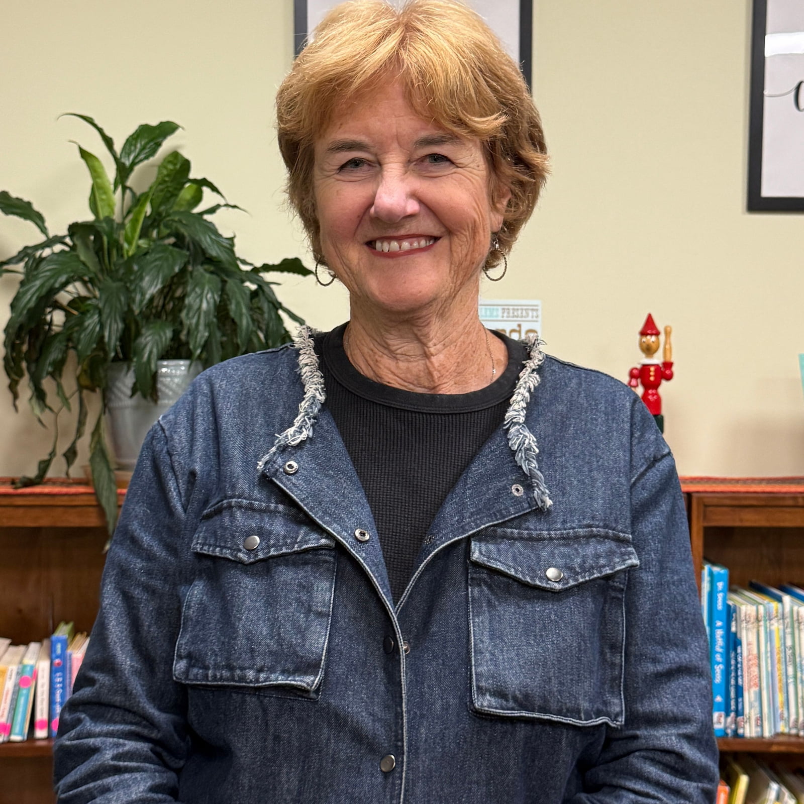 Profile photo of Donna Sheehan, member of the board of directors of the CSJ Learning Connection.