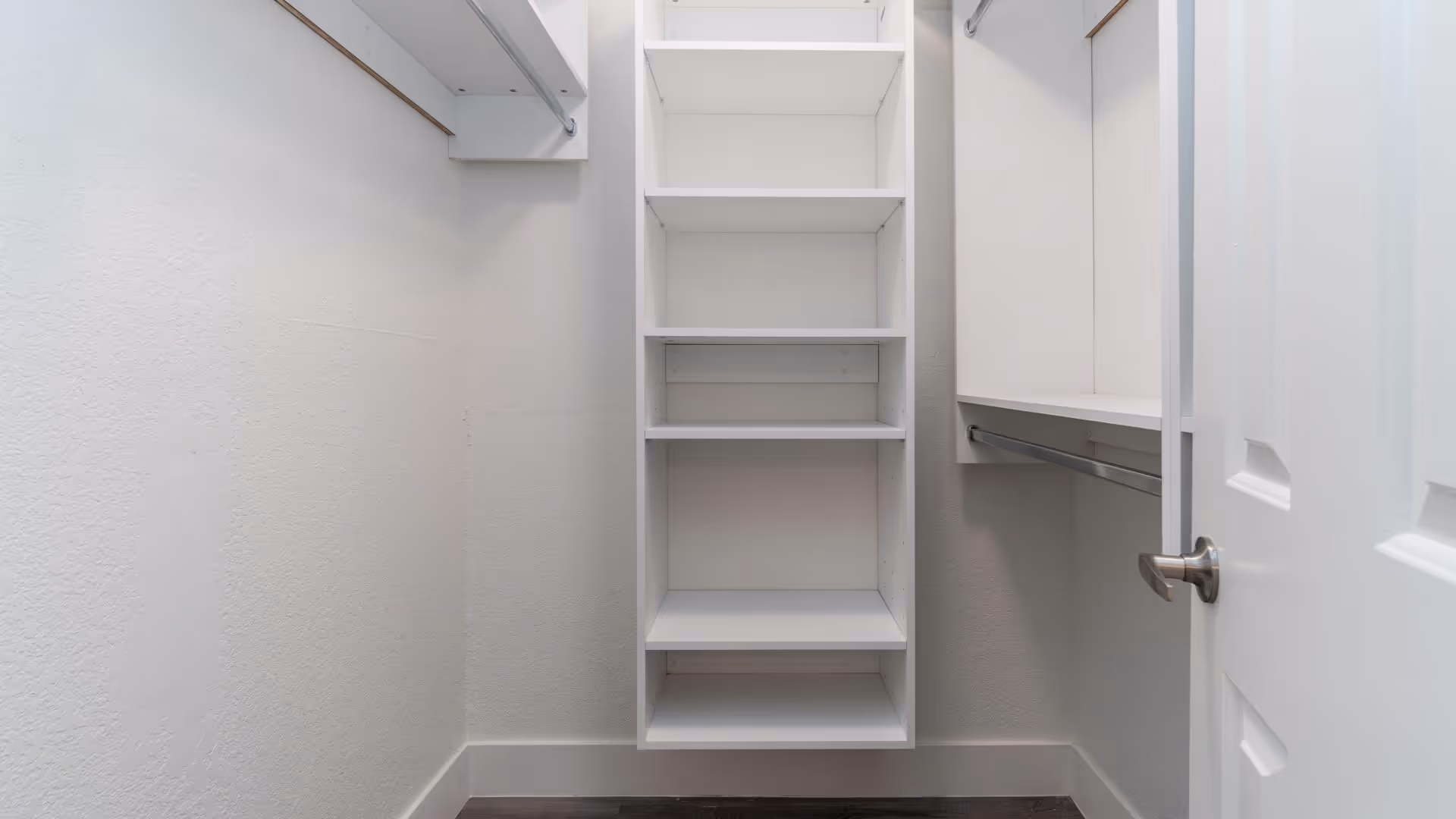 Closet 1